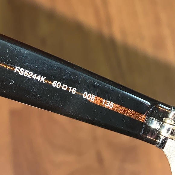 Authentic Fendi Sunglasses - Picture 7 of 13